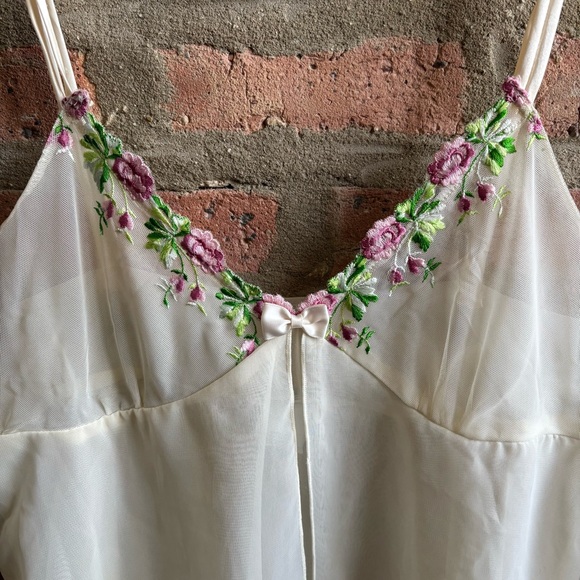 Sheer Cream White Floral Embroidered Camisole women large - Picture 3 of 5